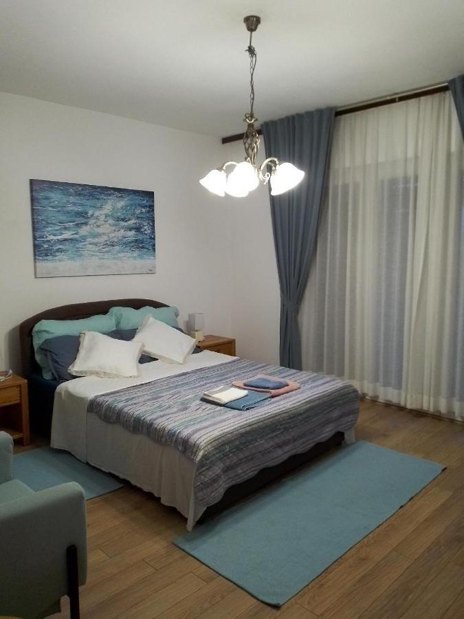 Apartament Donna *